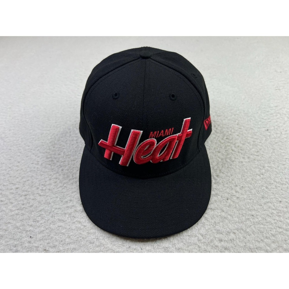 Miami Heat Hat Cap Fitted Mens 7 1/2 Black NBA Basketball New Era 59FIFTY